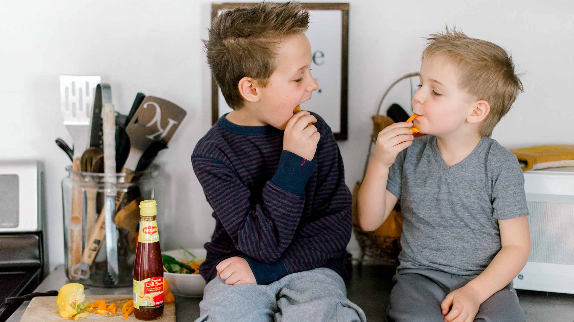 Kids having carrots for snacks