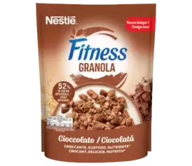 Nestlé Fitness Granola chocolate flavor with 52% whole oats, shown with granola pieces and milk splash on brown packaging.